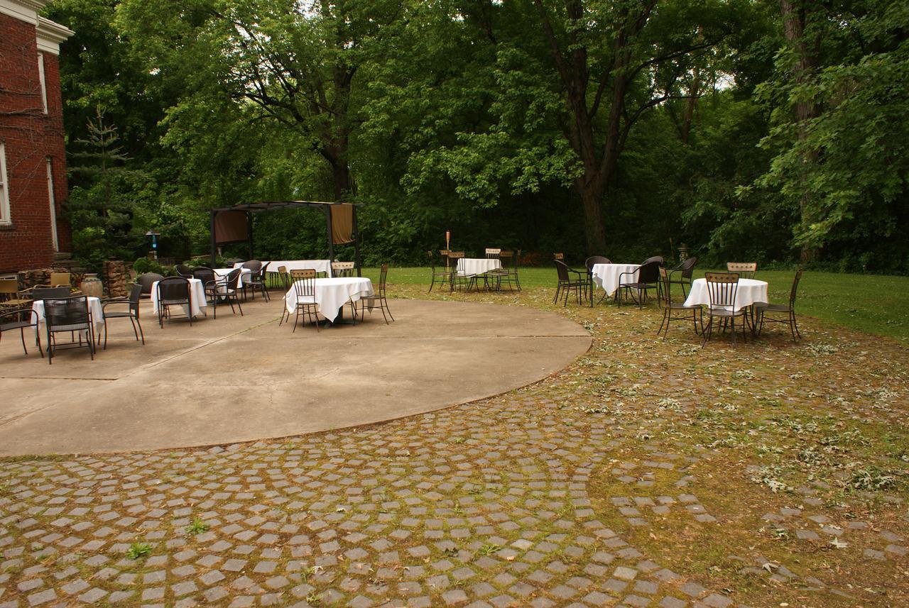 The Outing Lodge Стилуотър Екстериор снимка