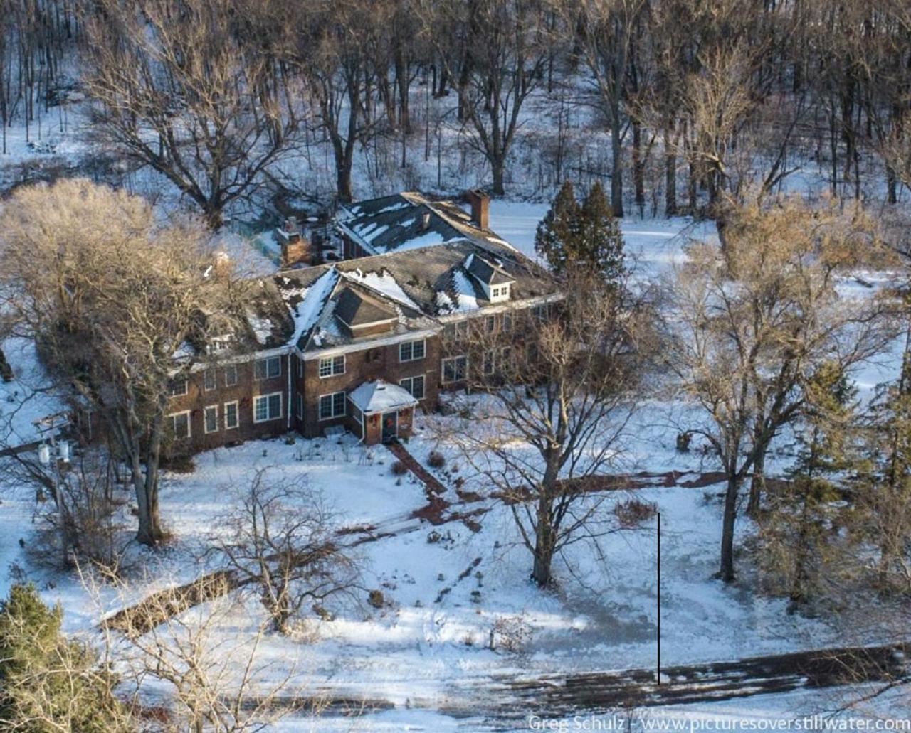 The Outing Lodge Стилуотър Екстериор снимка